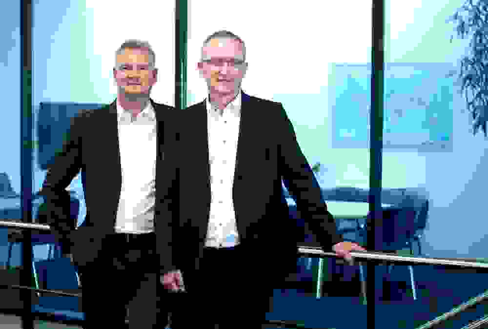 WITec Firmengründer und Geschäftsführer Dr. Olaf Hollricher und Dr. Joachim Koenen